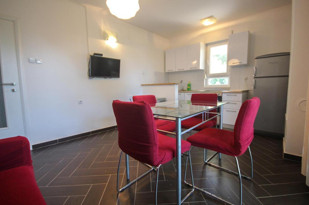 Cukon Holiday Home Medulin Eksteriør billede