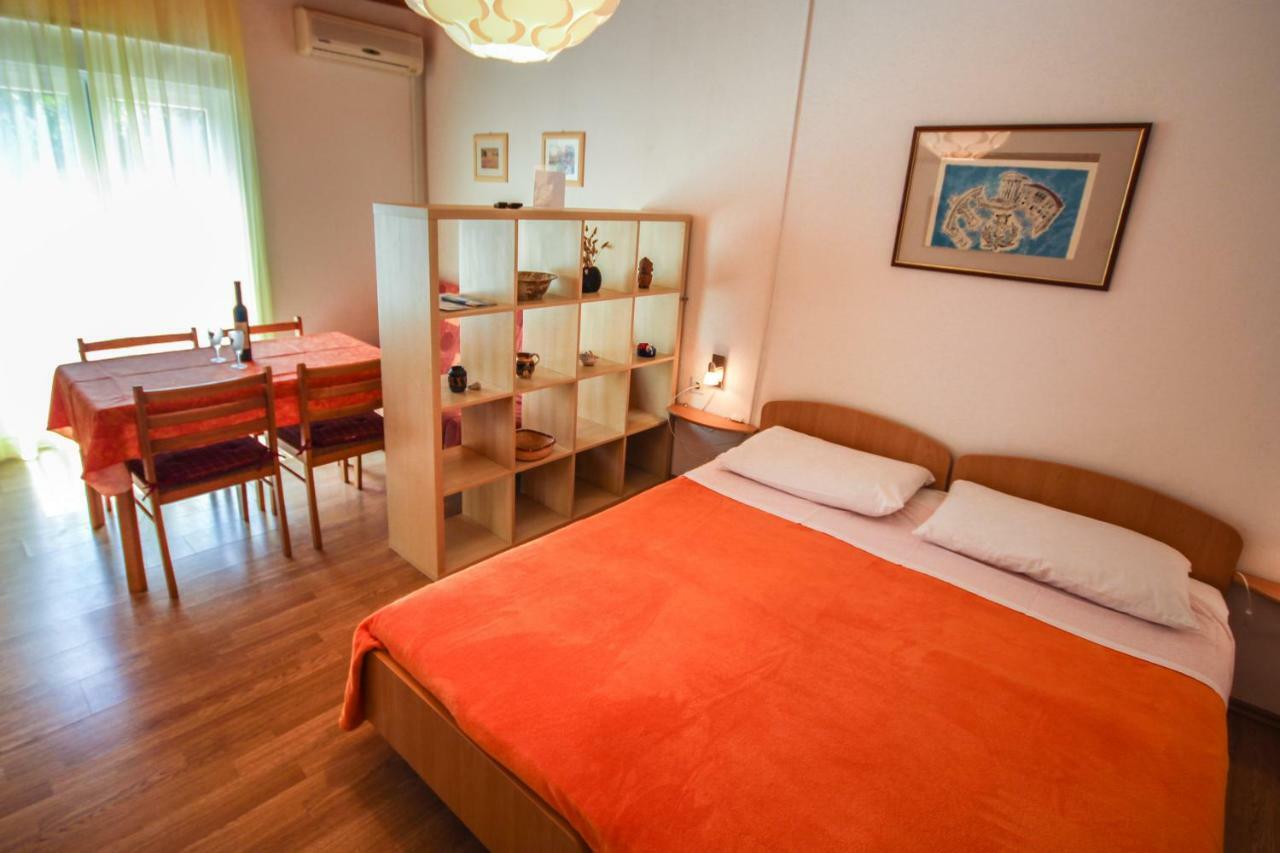 Cukon Holiday Home Medulin Eksteriør billede